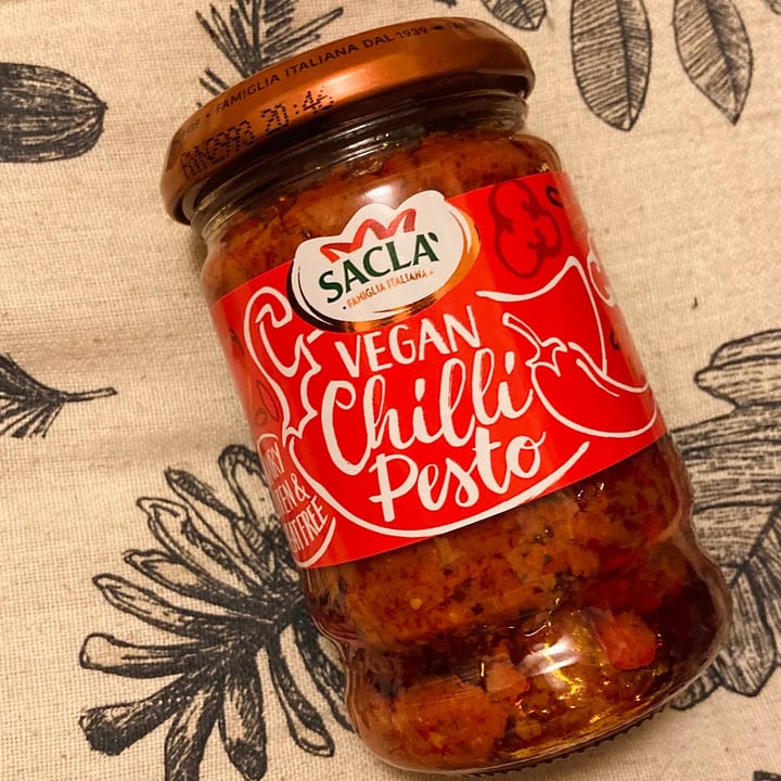 photo of Sacla' Vegan Chilli Pesto shared by @katelouisepowell on  28 Feb 2021 - review