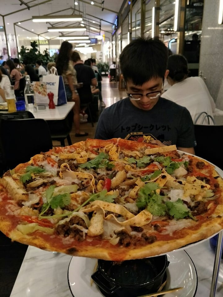 photo of PizzaExpress Impossible Mala Pizza shared by @lou on  18 Oct 2019 - review