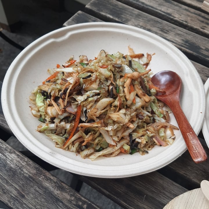 photo of Luanne's Wild Ginger Moo Shu shared by @bananasmoothie on  10 Oct 2020 - review