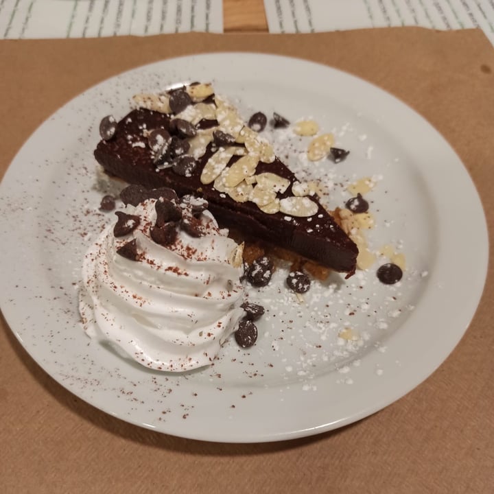 photo of Dolce Pizza y Los Veganos Semifredo de chocolate y almendras shared by @wildflowerjewellery on  21 Aug 2021 - review