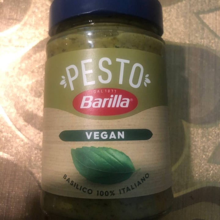 photo of Barilla Pesto Vegan shared by @helhel on  16 Jun 2022 - review