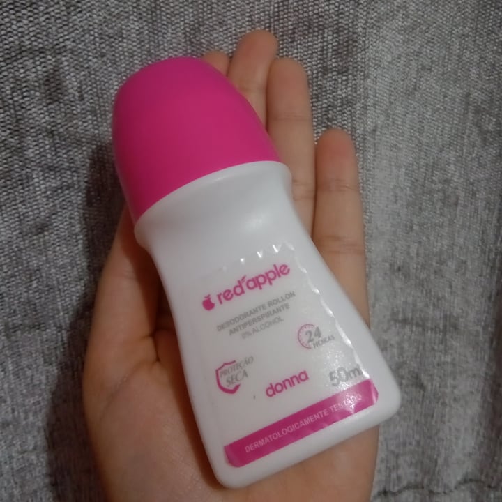 review photo of Red apple Desodorante Donna Roll-on shared by @meirelessjess on 08 Nov 2021 - review