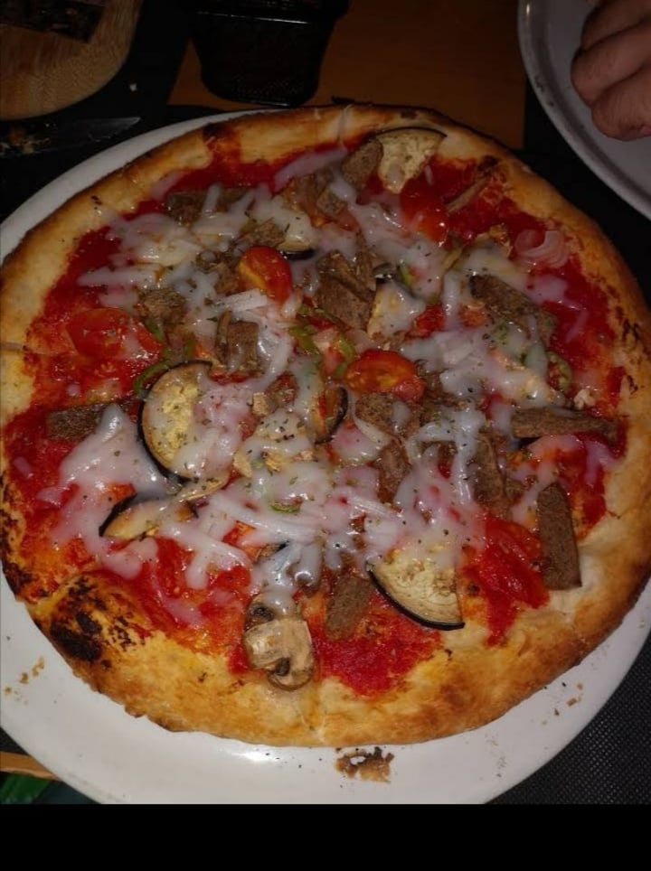 review photo of Uluwatu Pizzeria Pizza Vegana shared by @martavegan on 25 Nov 2019 - review