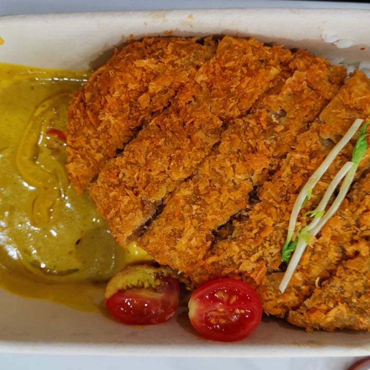 photo of Green Entrance 入素 Life@KCC Vegetarian Pork Cutlet Curry Rice shared by @anna-c on  09 Oct 2021 - review