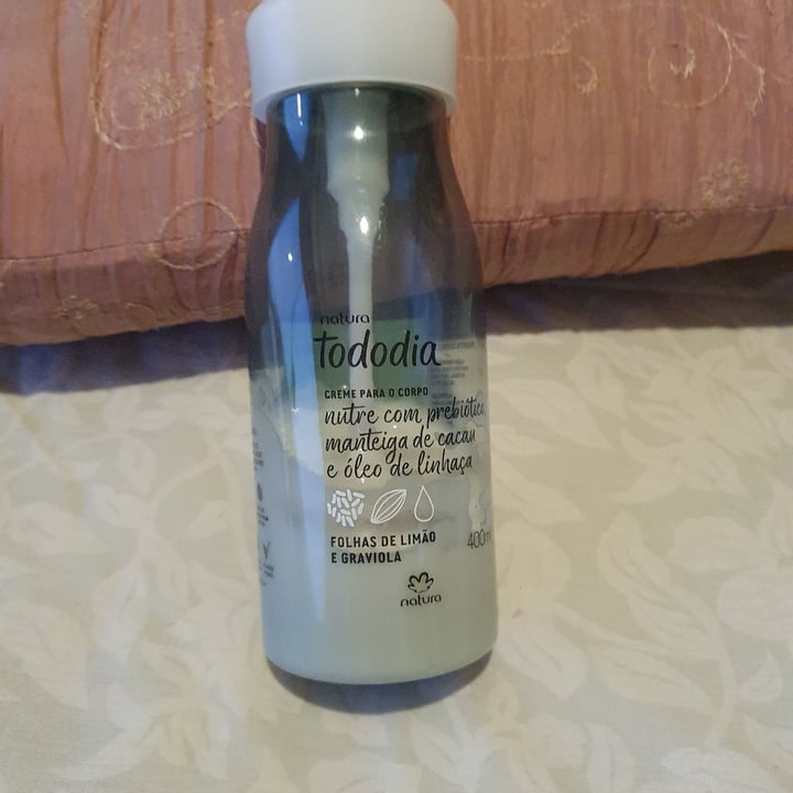 review photo of Natura Crema Corporal Todo Día shared by @neidefujita on 19 Apr 2022 - review