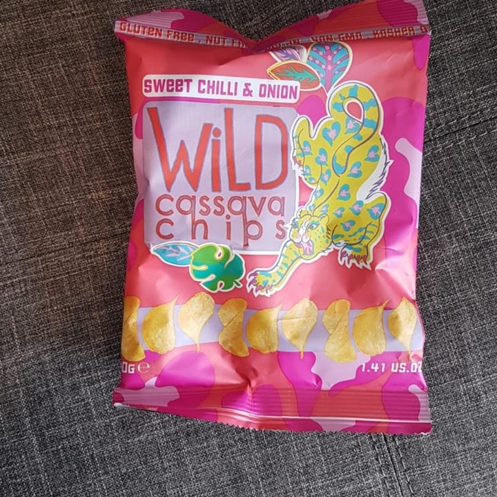photo of Wild cassava chips Sweet chilli and onion crisps shared by @thedappervegan on  24 May 2021 - review