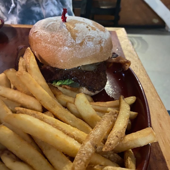 review photo of Napa Palisades Saloon Beyond Burger shared by @anginnapa on 29 Apr 2020 - review