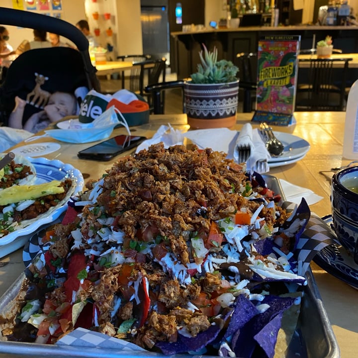 photo of Mexhico Restaurant Mexhico house nachos shared by @sarahrosepat on  30 Aug 2021 - review
