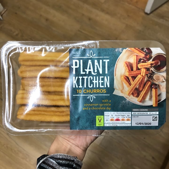 review photo of Plant Kitchen (M&S) Churros shared by @veganlisag on 12 Jan 2020 - review