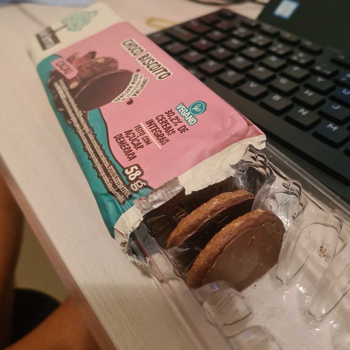 photo of Mãe Terra choco biscoito cacau shared by @patypoletto on  05 Dec 2022 - review