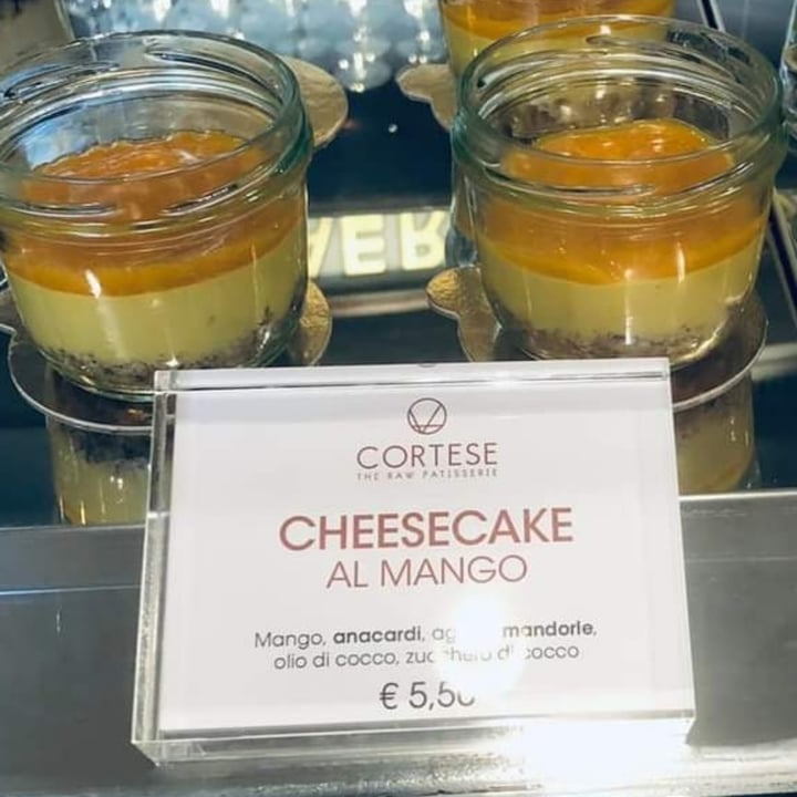 photo of Cortese Café 900 Cheesecake al mango shared by @wandavetveg on  28 Sep 2021 - review
