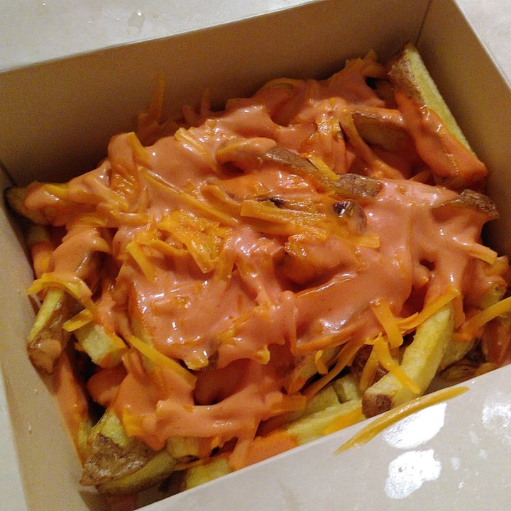 photo of Montana Shop Porto Astro Cheese Fries shared by @dukesilver on  22 Feb 2022 - review