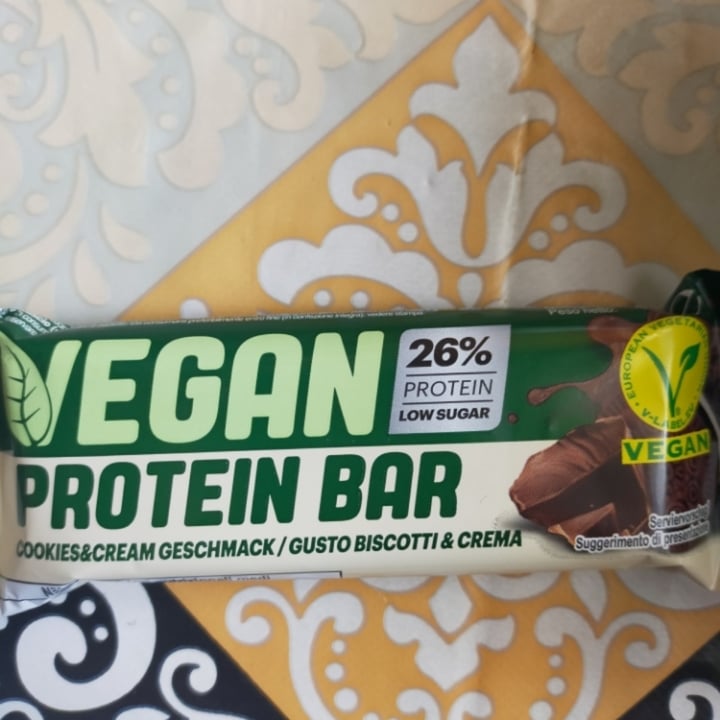 photo of Vegan Protein Bar  Protein Bar Gusto Biscotti E Crema shared by @anto-miky18 on  08 Nov 2022 - review