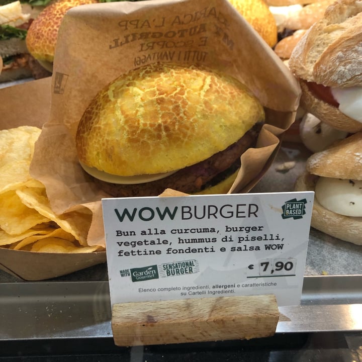 review photo of Autogrill WOW burger shared by @marimandeln on 21 Aug 2022 - review