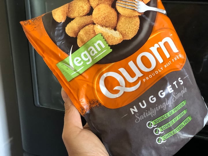 review photo of Quorn Vegan Nuggets shared by @ronirios on 23 Oct 2020 - review