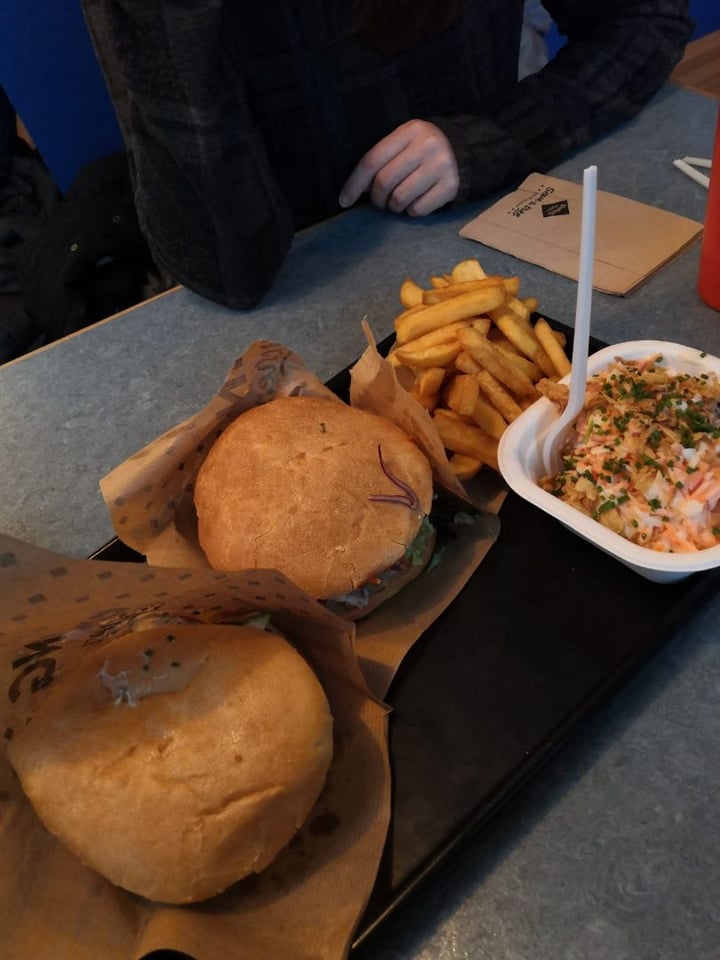 photo of Swing Kitchen Burger and sides shared by @clairemack on  20 Mar 2020 - review