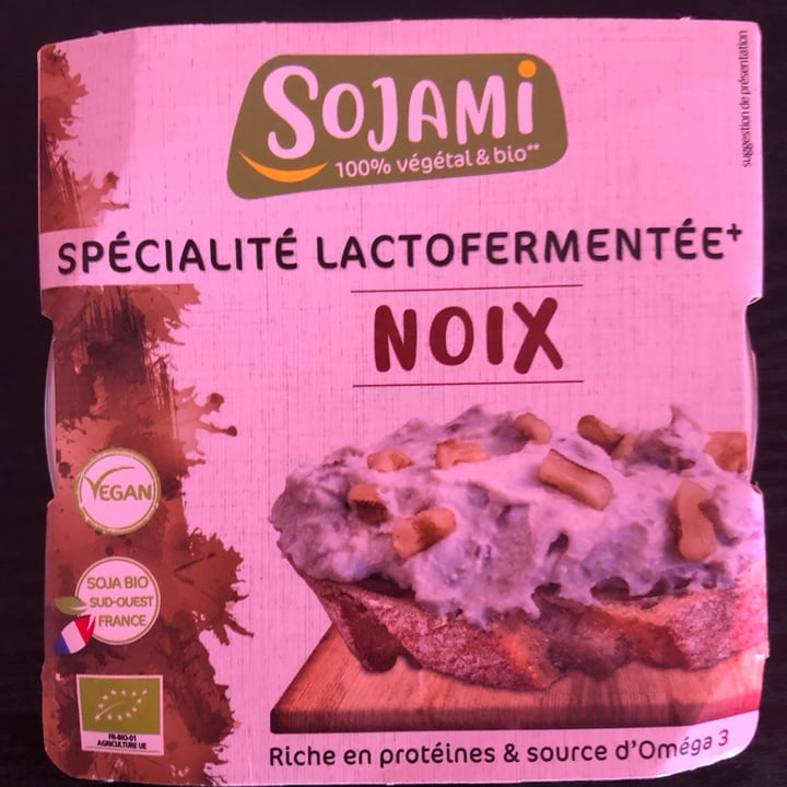 photo of Sojami Fromage Végétal Aux Noix shared by @carolo on  06 Jul 2021 - review