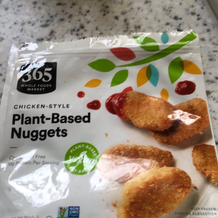 photo of 365 Whole Foods Market Chicken-style Plant-based Nuggets shared by @ferinooshkhosravi on  29 Oct 2020 - review
