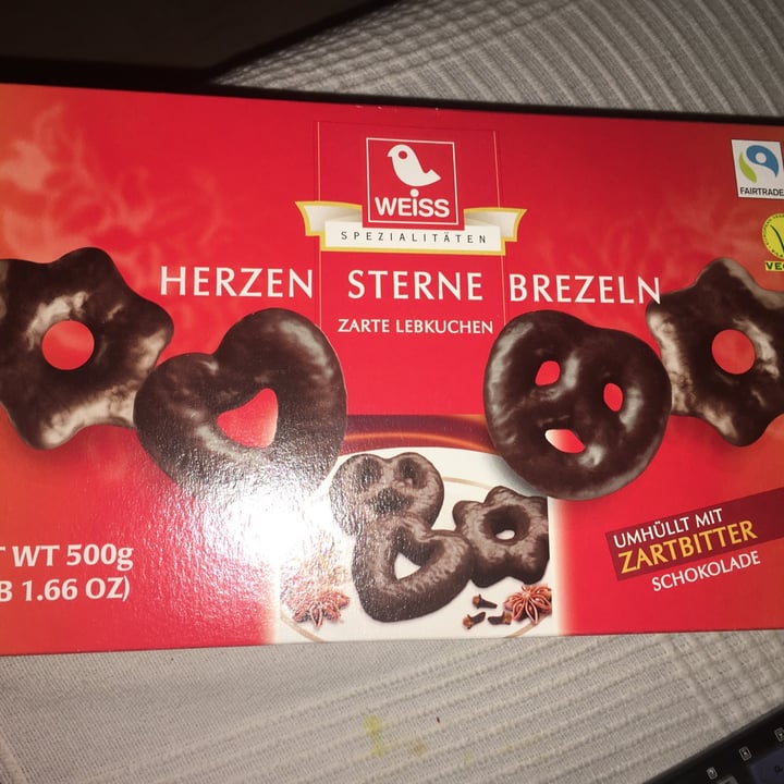 photo of Weiss Spezialitäten Lebkuchen Herzen Sterne Brezeln shared by @linapina on  16 Dec 2020 - review