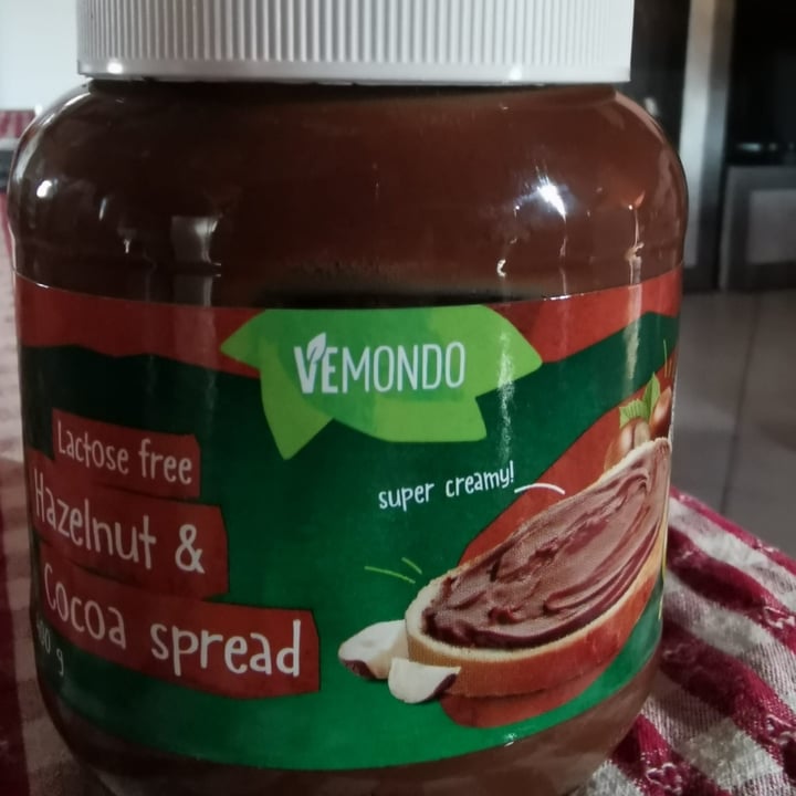 photo of Vemondo crema de avellanas y chocolate shared by @soy-martina on  18 Jun 2022 - review