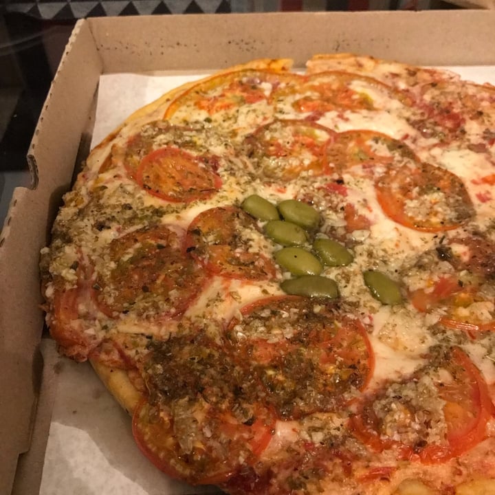 photo of Flipper palermo pizza napolitana shared by @vegankity on  27 Oct 2021 - review