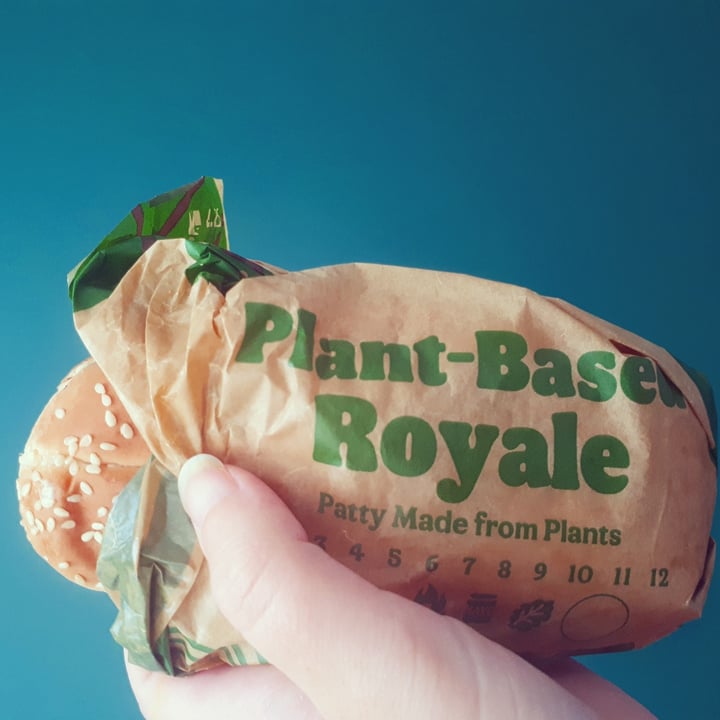 review photo of Burger King Strand N2 (Drive-thru) Vegan Royale shared by @laurenf on 11 Jun 2022 - review
