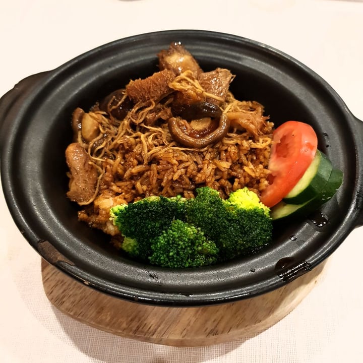 review photo of D' Life Claypot chicken cube rice shared by @imgoodgirl on 23 Oct 2019 - review