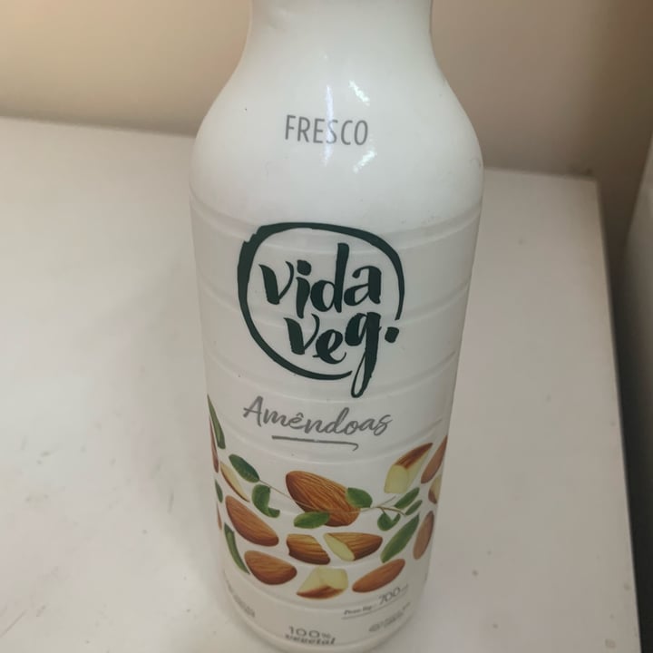 photo of Vida Veg bebida fresca de amendoas shared by @katia52 on  12 Sep 2022 - review