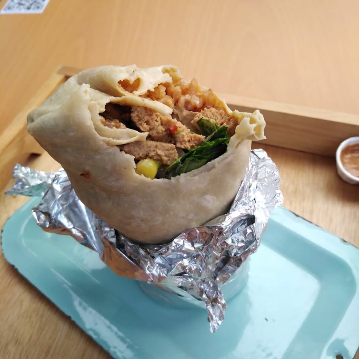 review photo of Dalia Plant Power . Mex Burrito shared by @diegomerchanm on 15 Jul 2021 - review