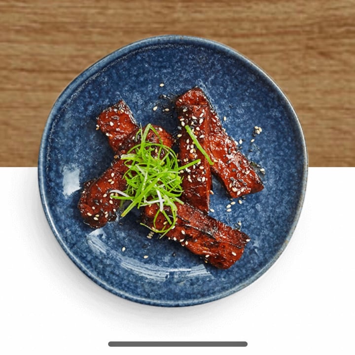 photo of wagamama Sticky Vegan ‘Ribs’ shared by @forkmethatsvegan on  27 Aug 2021 - review