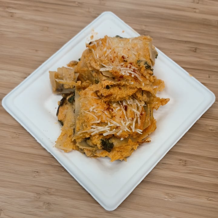photo of Naked Earth Cafe Butternut Squash Lasagne with Kale and Mushrooms shared by @skootykoots on  13 Nov 2021 - review