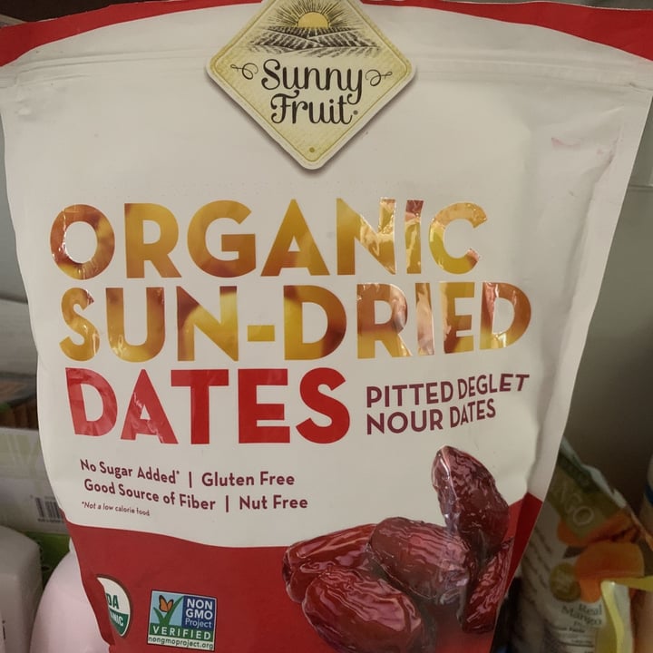 photo of Sunny Fruit Organic Sun-Dried Dates shared by @helenyang on  22 Jul 2021 - review