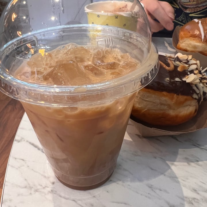 photo of The Rolling Donut caramel iced latte shared by @holasoymylk on  29 Jul 2022 - review