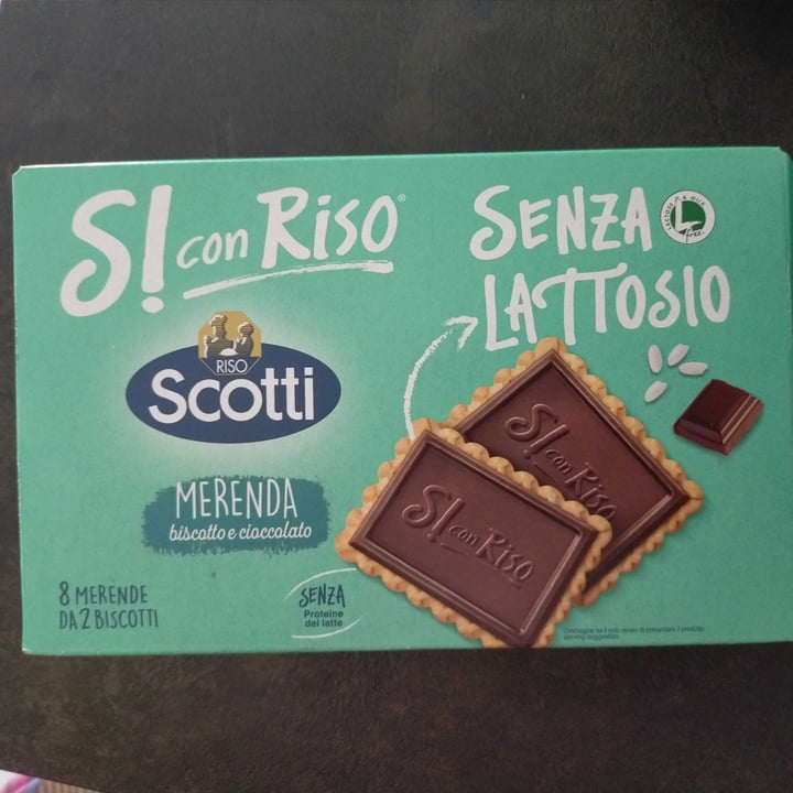 review photo of Sì Con Riso Biscotto con tavoletta di cioccolato fondente shared by @tiz92 on 08 Sep 2022 - review