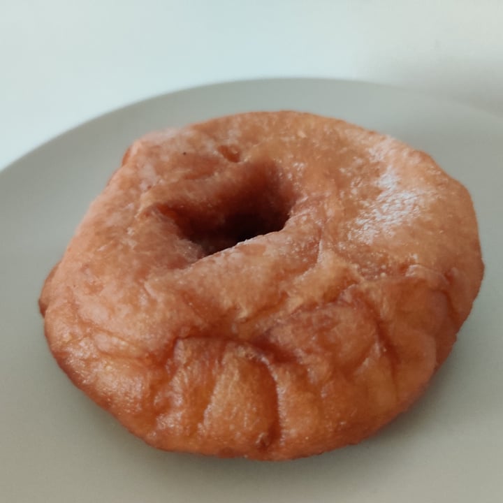 photo of M Bakery Icing sugar donut shared by @fourdollars on  07 Jul 2021 - review