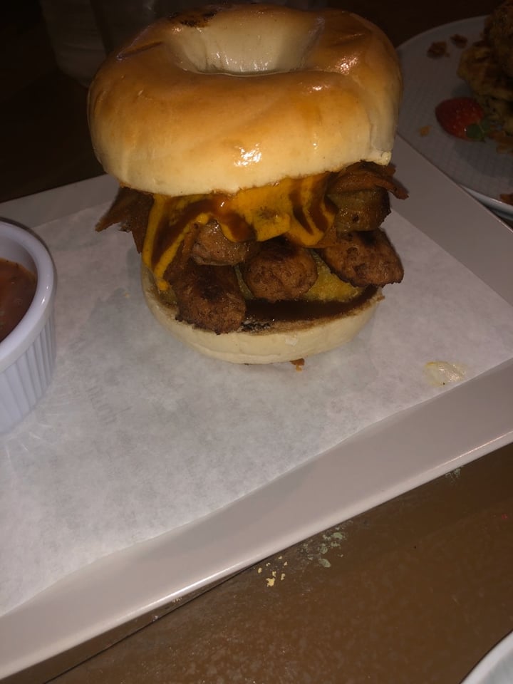 photo of The Carrot's Tail Paddy’s Bagel shared by @shamilealdo on  11 Jan 2020 - review