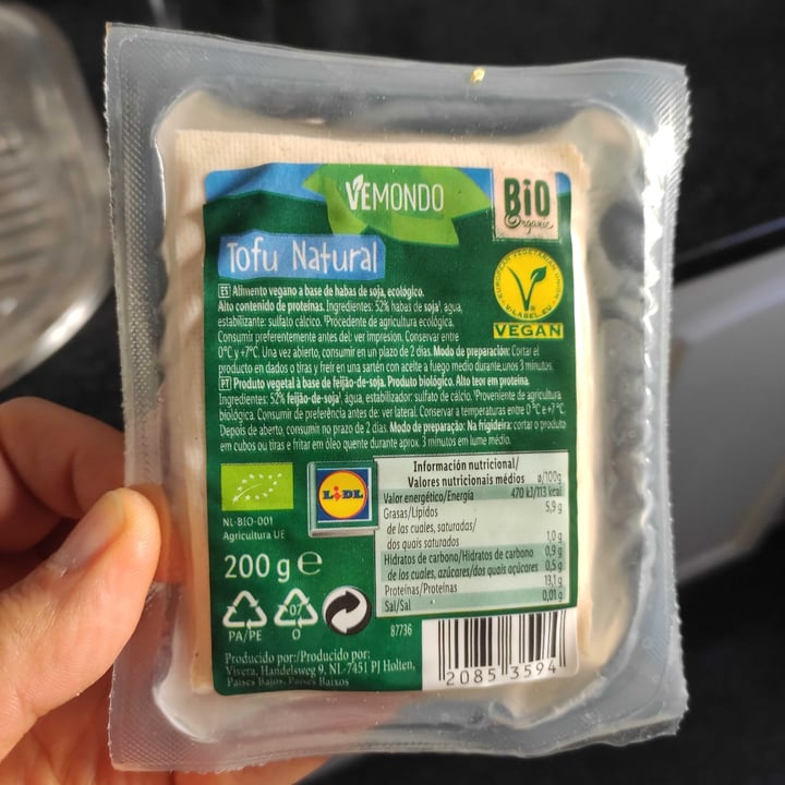 photo of Vemondo Tofu Bio al naturale shared by @nestummel on  05 May 2022 - review