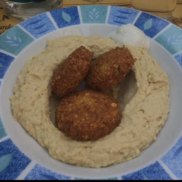 photo of Kirkuk Kaffe Falafel e Hummus shared by @martinaolivieri on  04 Dec 2021 - review