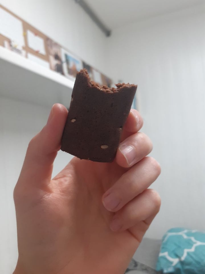 photo of Enjoy Life Soft Baked Chewy Bars Cocoa Loco shared by @savvysweetpotato on  27 Mar 2020 - review