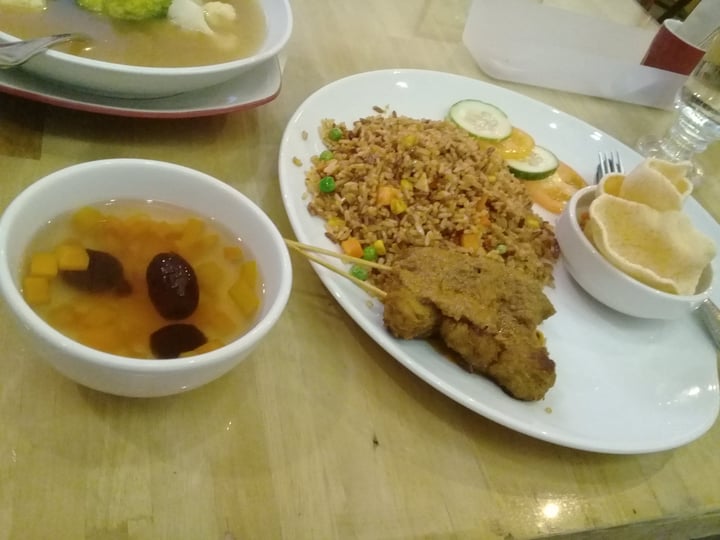 photo of Loving Hut Kampong Fried Rice shared by @veganspicegirl on  30 Nov 2019 - review