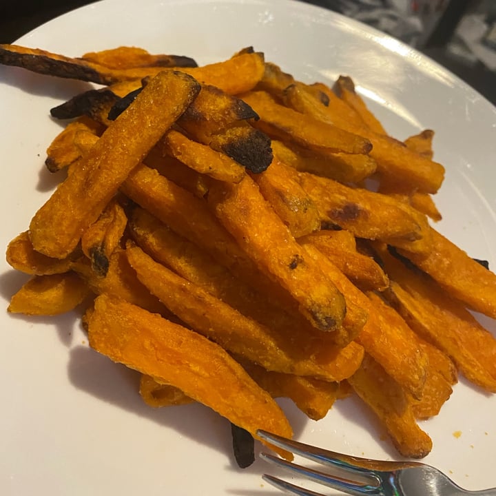 photo of McCain Sweet Potato Fries shared by @mrsbubsmith on  14 Nov 2021 - review