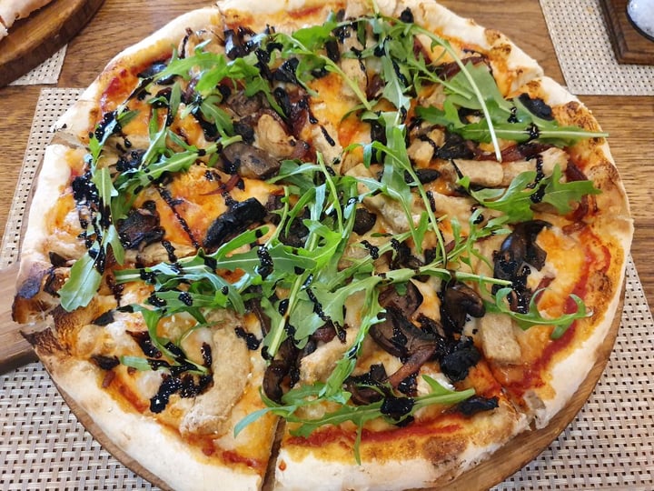 photo of Casa Bella Mall of Africa Vegan Pizza shared by @giselaesteves on  18 Aug 2019 - review