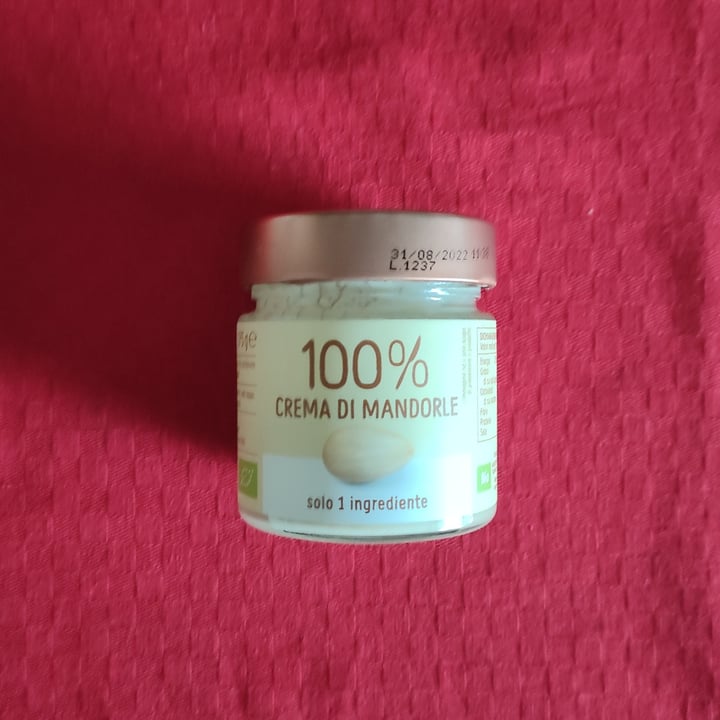 photo of Euro company  Crema Di Mandorle shared by @jessicadevecchi on  13 May 2022 - review