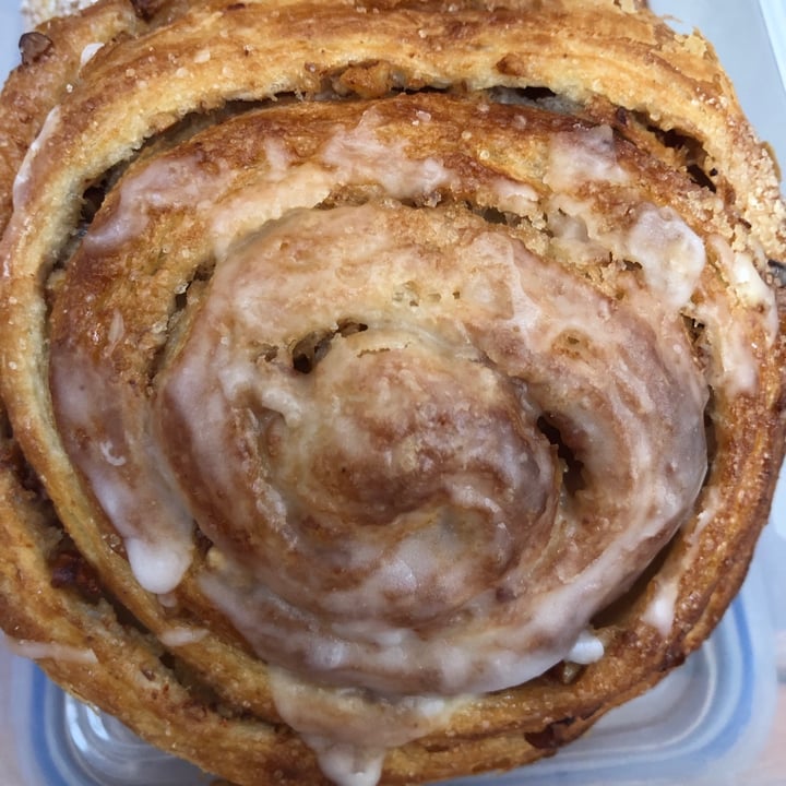 review photo of Miga Vegana Rol De Canela Con Nueces shared by @andyachiu on 03 Aug 2021 - review