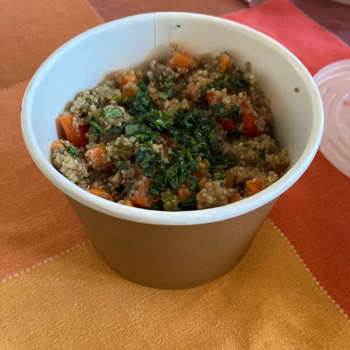 review photo of La Granadilla Quinoa con verdura di stagione e prezzemolo shared by @mapaaa on 13 May 2022 - review