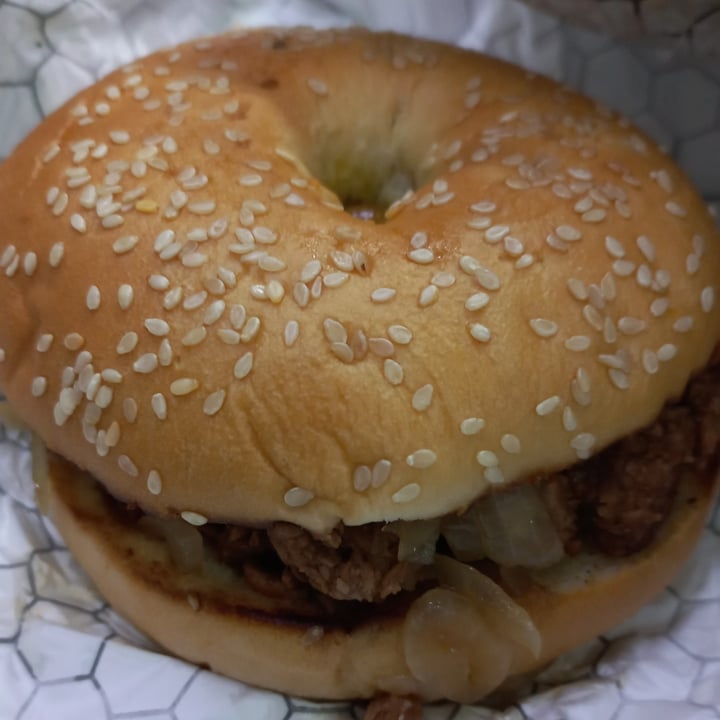 photo of Mönt take away Bagel vegan de 'no carne' shared by @lucasguimil on  24 Jun 2022 - review