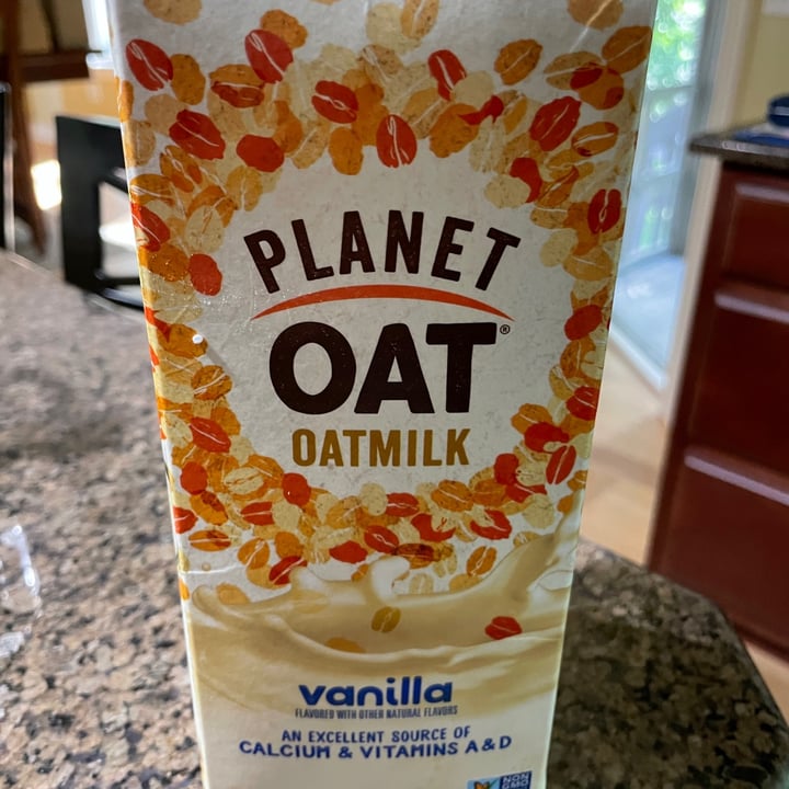 photo of Planet Oat Oatmilk Vanilla shared by @karenasp on  01 Sep 2022 - review