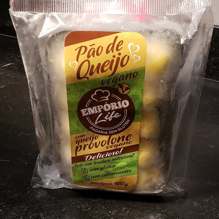 review photo of empório life Pão De Queijo De Provolone Vegano shared by @eduardonba on 18 Oct 2022 - review
