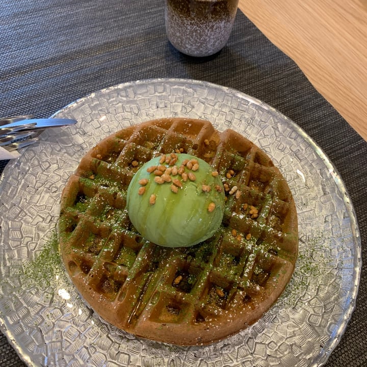 photo of Hvala Keong Saik Waffles with Matcha Gelato shared by @shiryu on  06 Dec 2020 - review