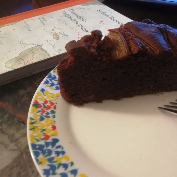 photo of Wani - Vegan Bakery Torta Cacao e Pera Senza Zucchero shared by @francesnincarbone on  29 Sep 2021 - review